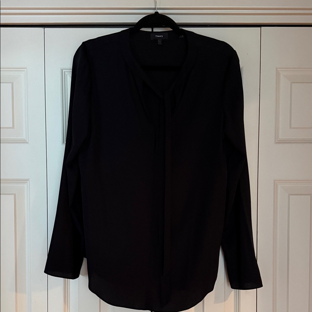 Theory Women's Classic Black Long Sleeve Blouse